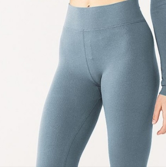 Activewear Black Friday Deal only $20 the sets - Picture 3 of 10